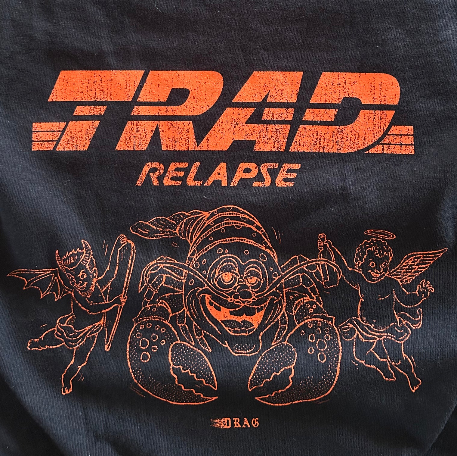 TRAD RELAPSE TEE - BLACK